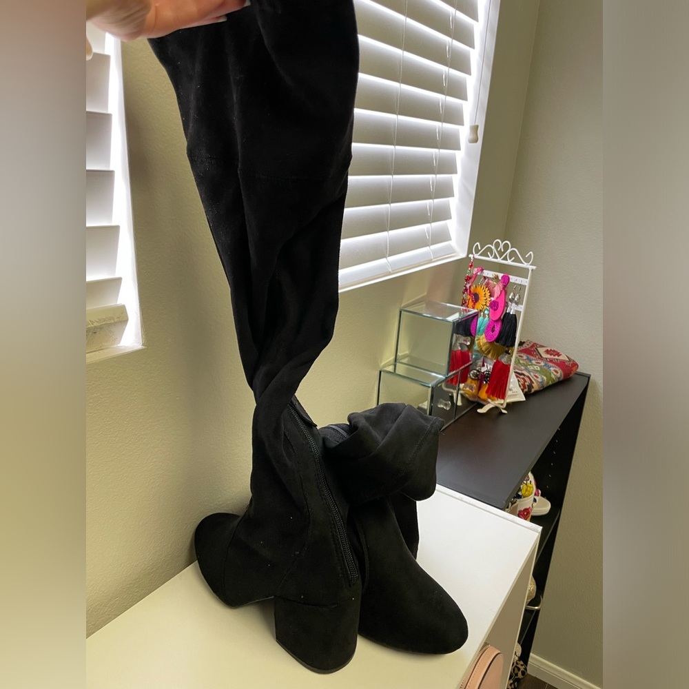 Black suede boots  size 7